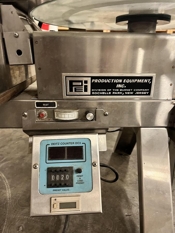 Used CAPSULE COUNTER- PEI VERSACOUNT