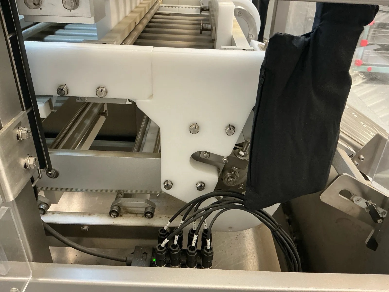 Used JuanaRoll 8 Channel Pre-Rolling Machine