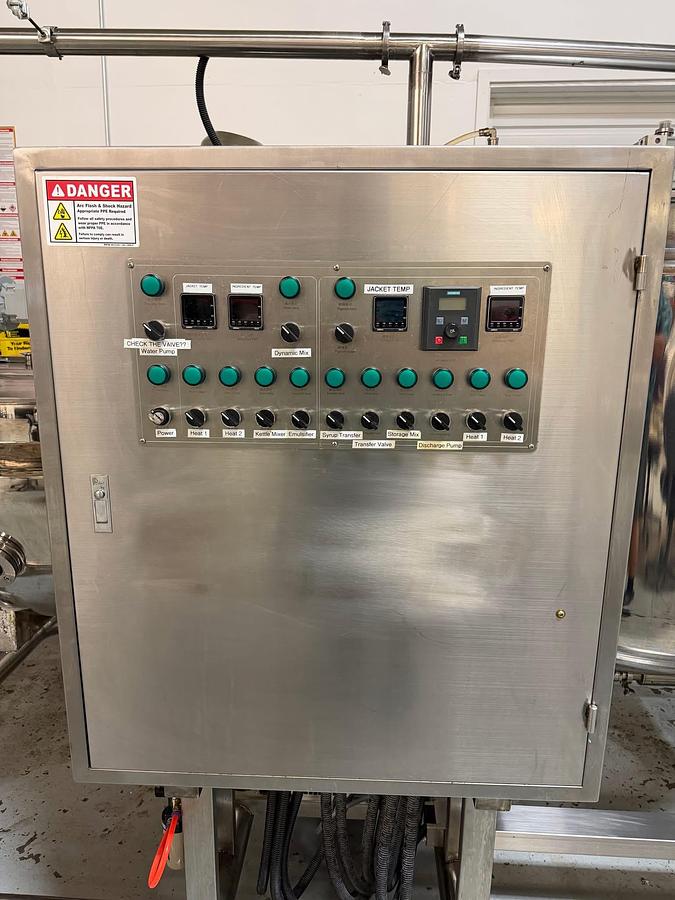 Used (2) 400 L Gummy Cooking Kettles