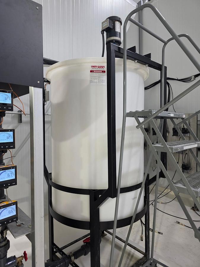 Used Rythym Fertigation System: an In-Line Automated Nutrient Batch Dosing System