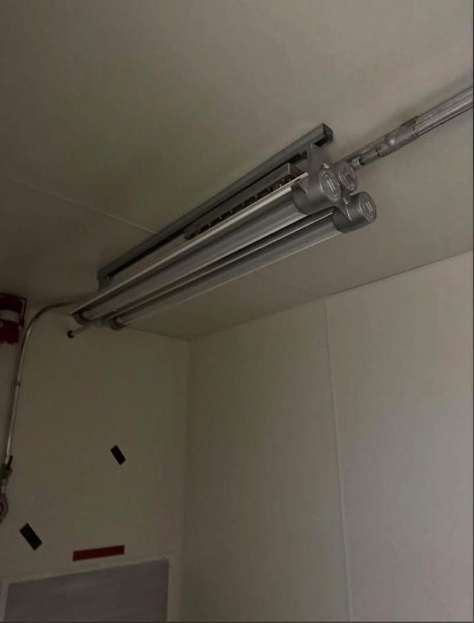 Used Flexmod C1D1 Outdoor Booth 8x20' 