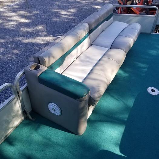 Used Used 1996 Bass Tracker Party Barge 24 ~ SOLD