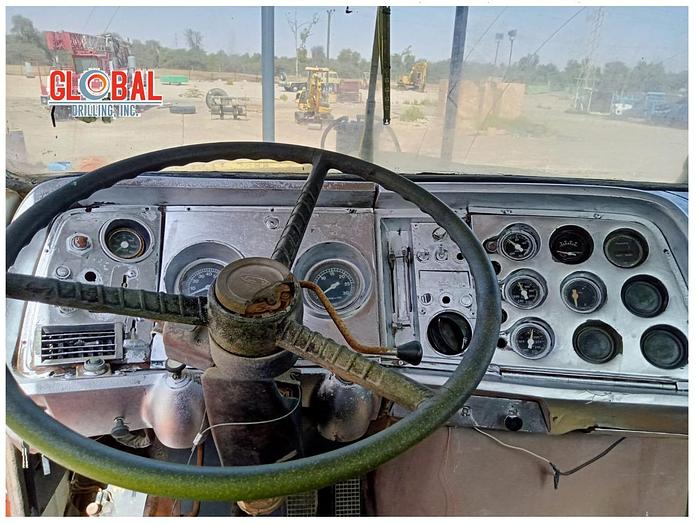Used Item 0760 : 1976 Speedstar / Ford Water Well Drill Truck