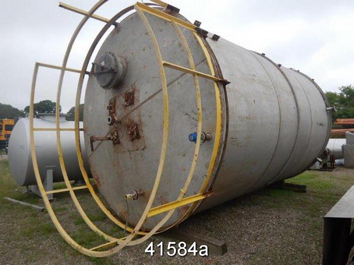 Used Used Richmond Eng. Stainless Steel Vertical Tank, 15,500 Gallons #41584