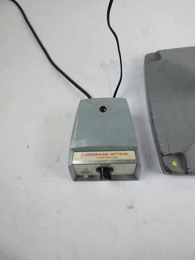 Used American Optical Binocular Microscope Cycloptic 56 Microscope Series w/ 651 Transformer Illuminator AO