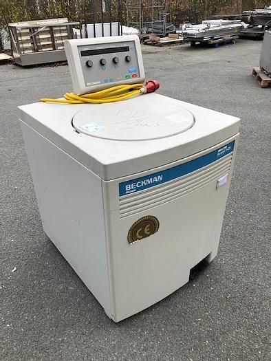 Brugt Beckman Avanti J-25 centrifuge