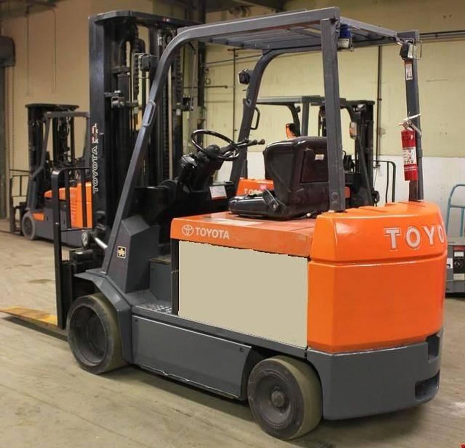 Used 2016 Toyota 7FBCU45