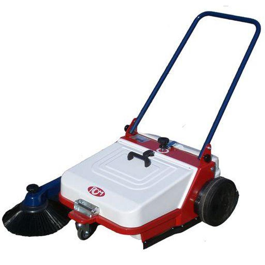 RCM M490 Manual Sweeper