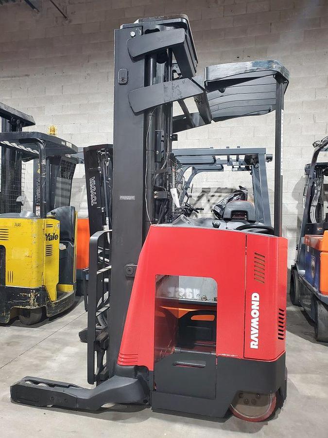 Used 2006 Raymond 740-R35TT