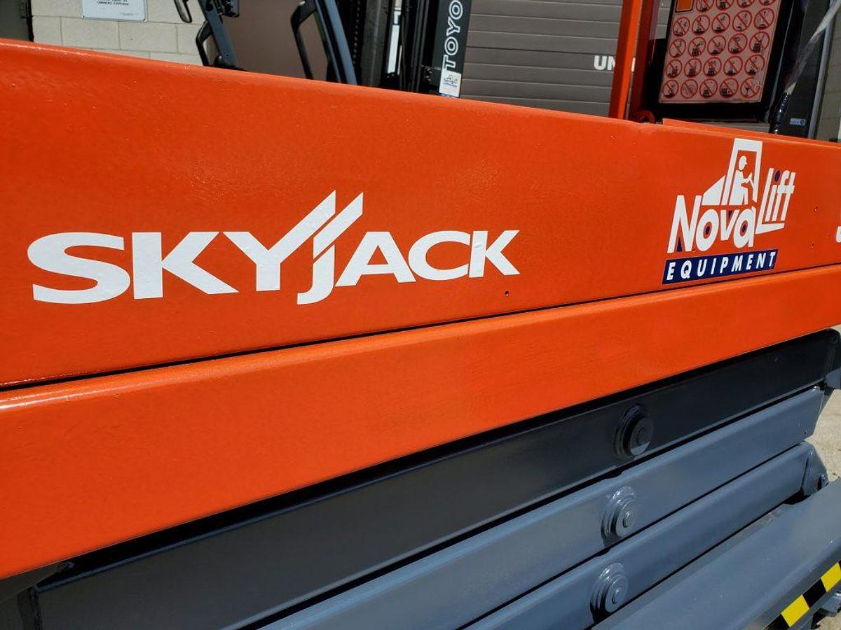 Used 2017 Skyjack SJIII3219