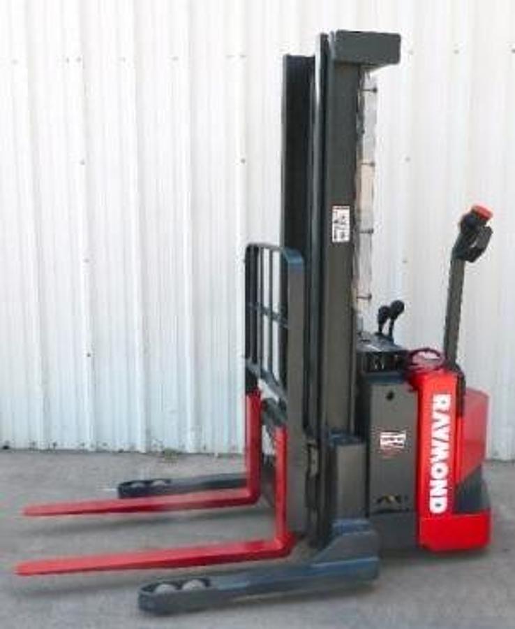 Used 2014 Raymond RSS40