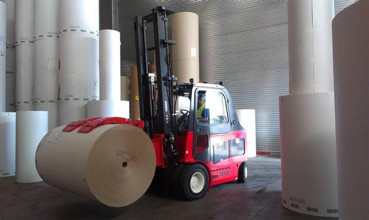 Carer Heavy Duty Electric Forklift - R Series