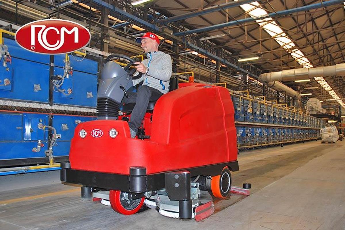 TERA Ride-on Floor Scrubber