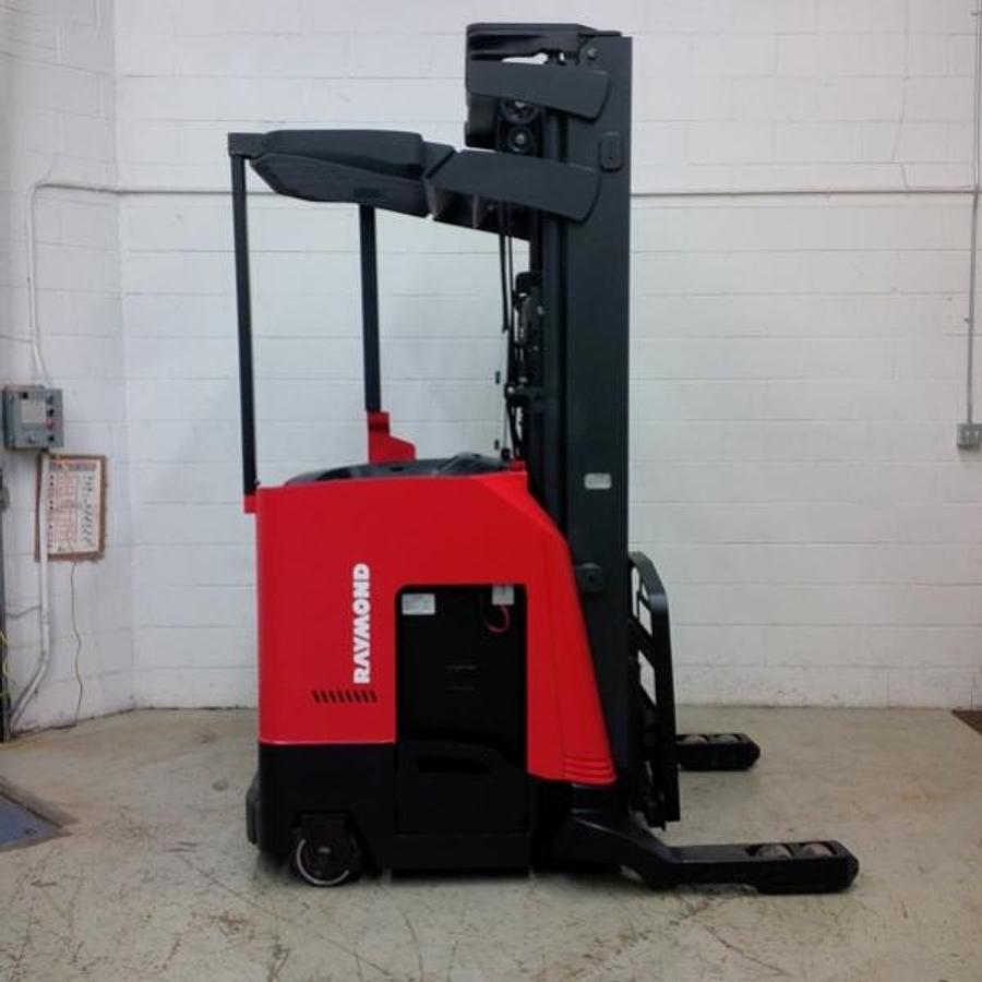 Used 2011 Raymond 7400-DR32TT Reach Truck
