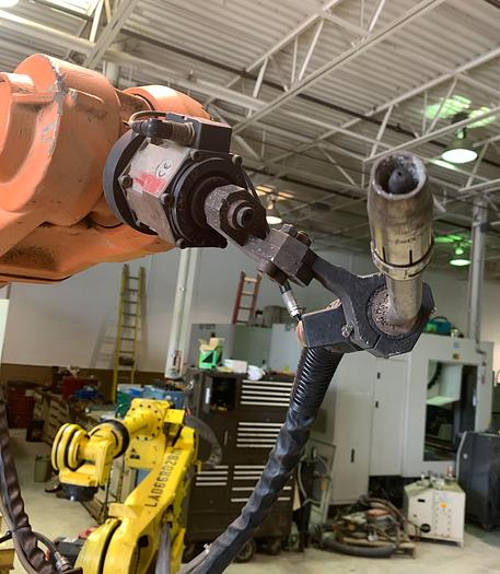 Used ABB IRB 4400L/10 2.53 METER REACH 6 AXIS CNC MIG WELDING ROBOT WITH S4C PLUS CONTROLLER