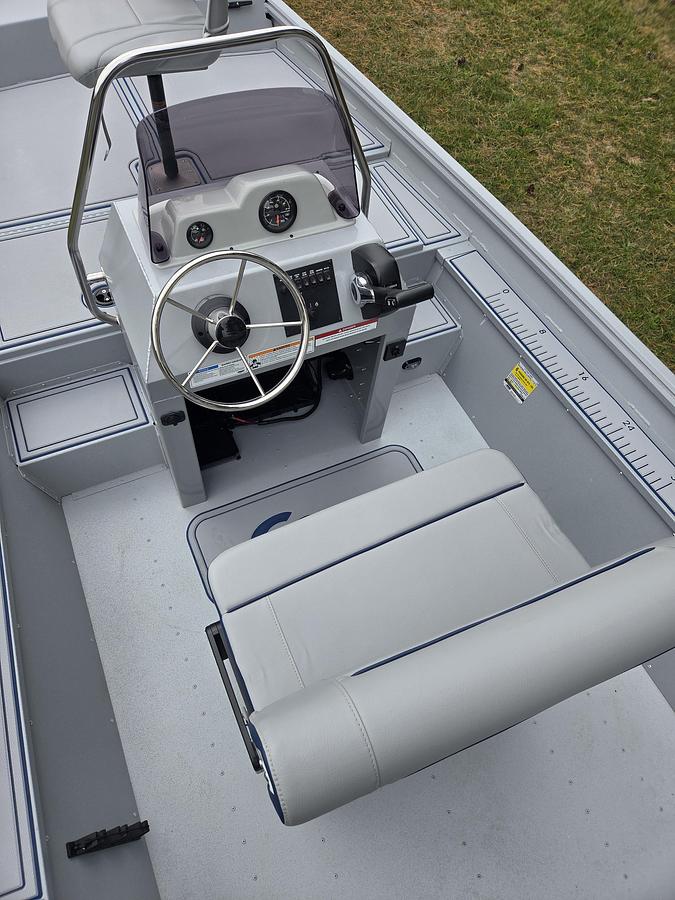 2026 G3 18CCJ DLX Sea Dek