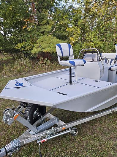 2025 G3 18CCJ DLX Sea Dek