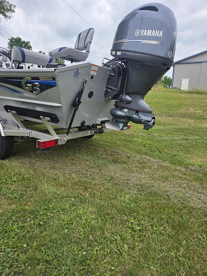 Used 2025 G3 17CCJ DLX