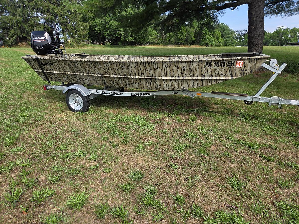 Used 2025 Smoker Craft 1448