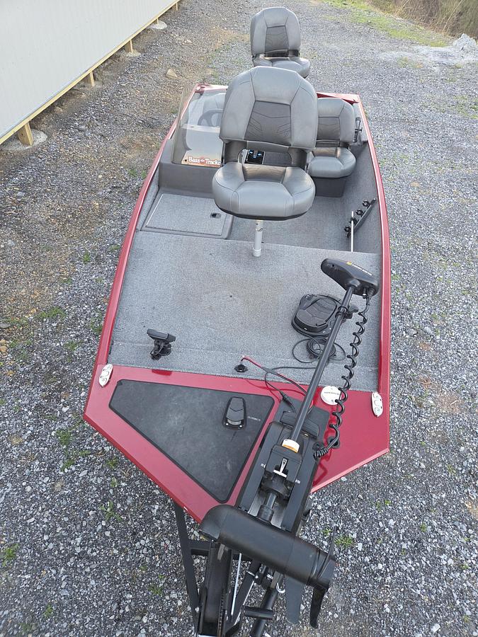 Used 2023 Bass Tracker Classic XL