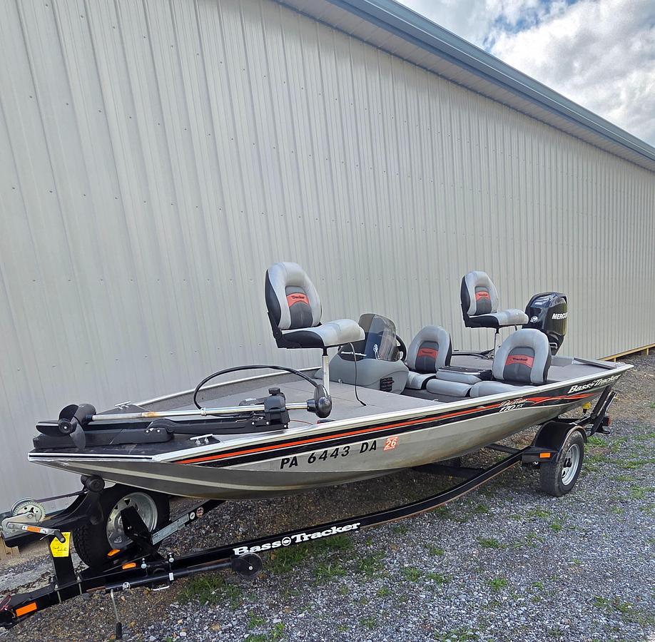 Used 2008 Bass Tracker Pro Team 170TX