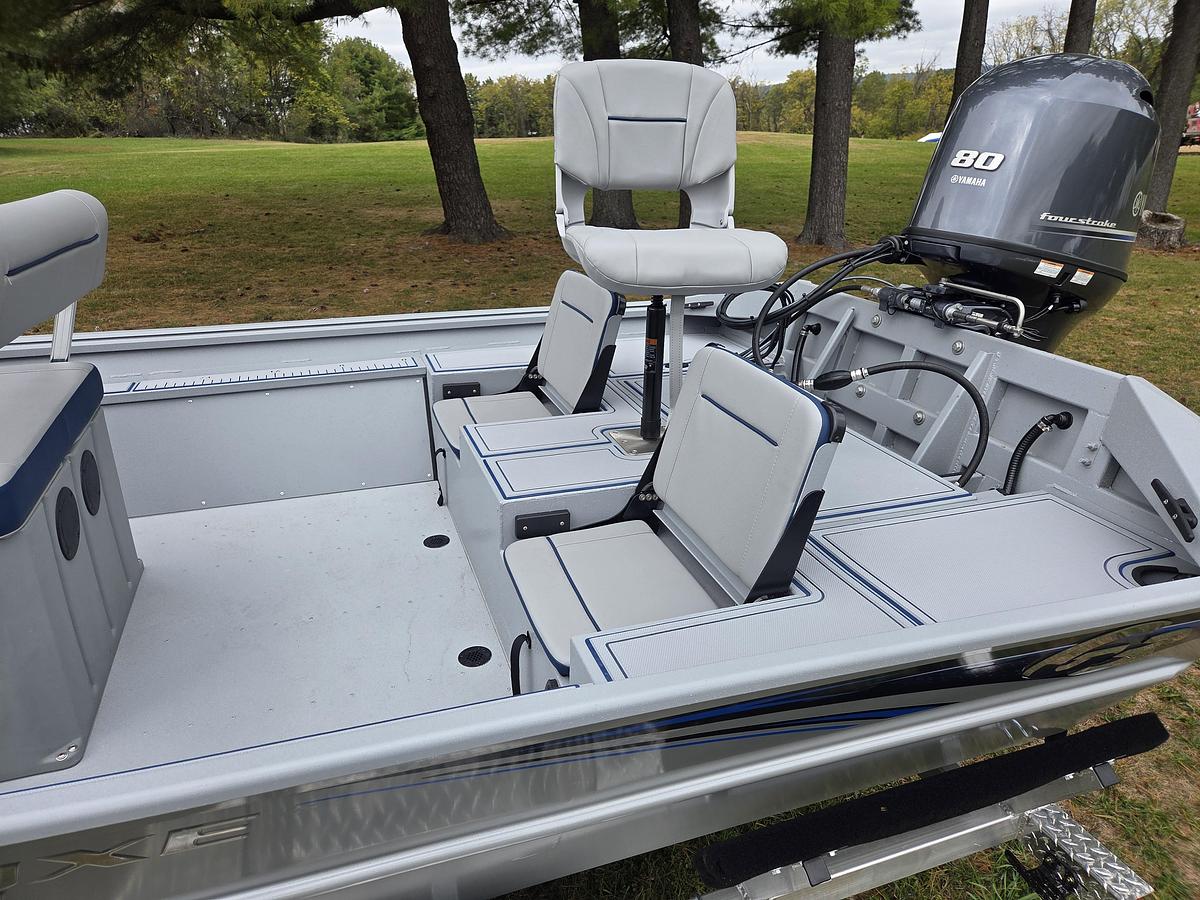 2026 G3 18CCJ DLX Sea Dek