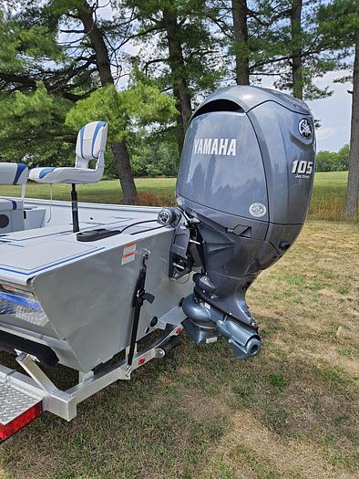 2025 G3 20CCJ DLX Sea Dek