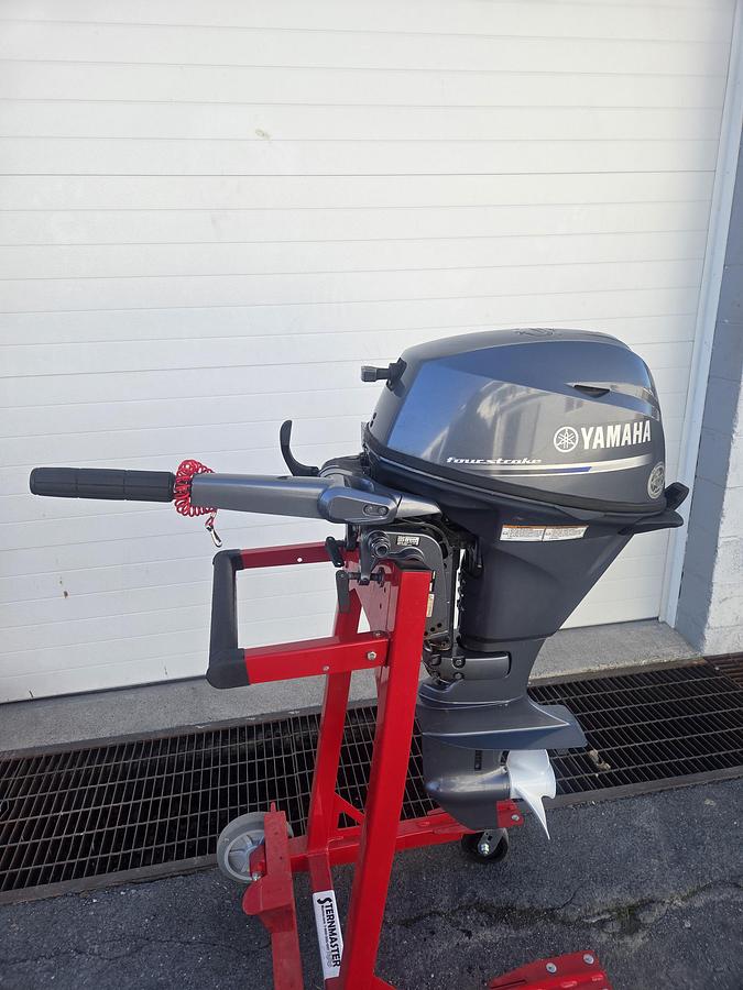 Used Yamaha F20SMHA