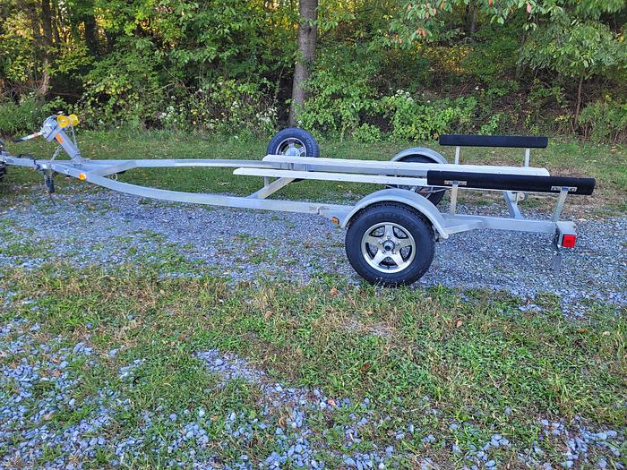 Used 2016 Bear BJ62-17G