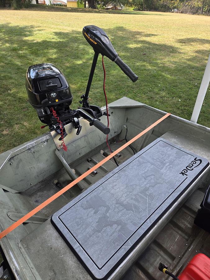 Used 1990 Grumman 1437LWT