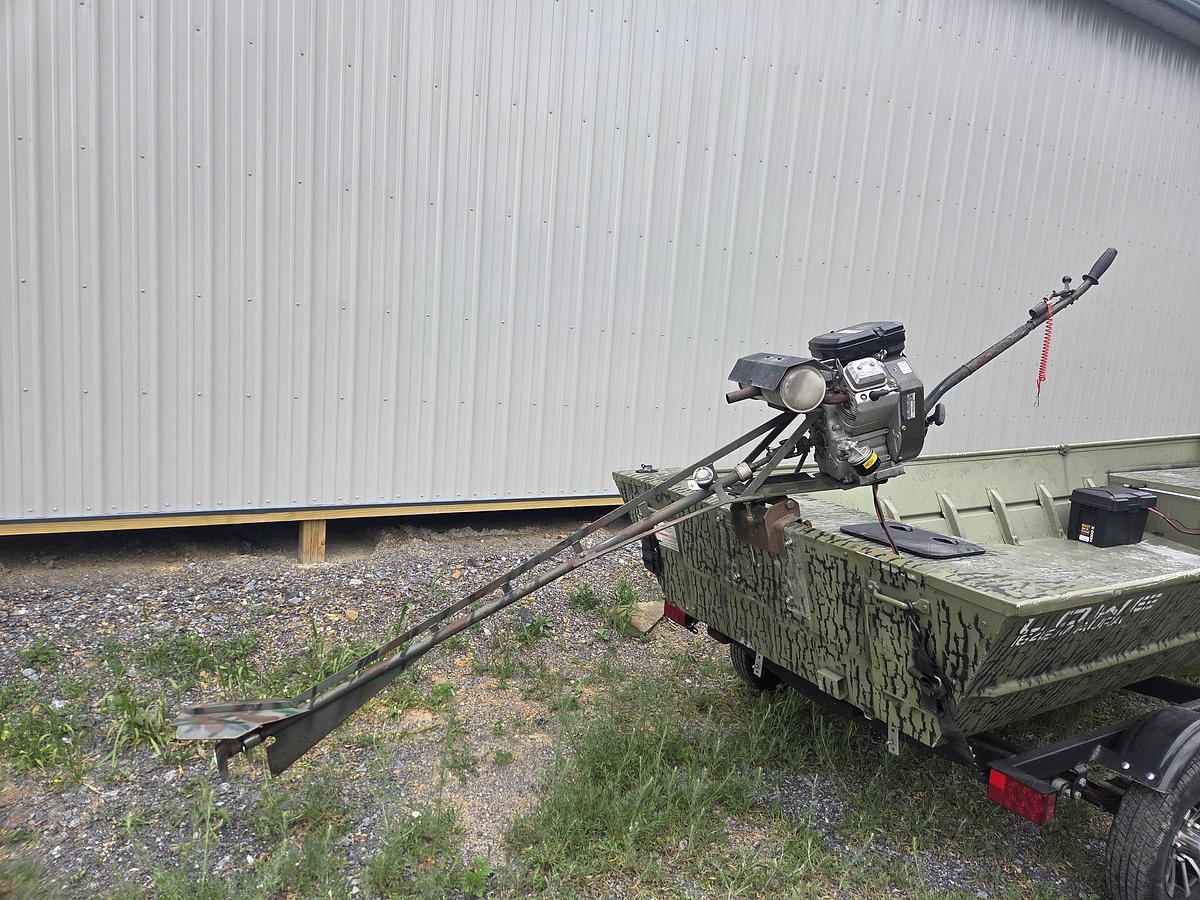 Used 2023 Lowe 1648M Aura