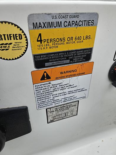 Used 1999 Stratos 283 Vindicator