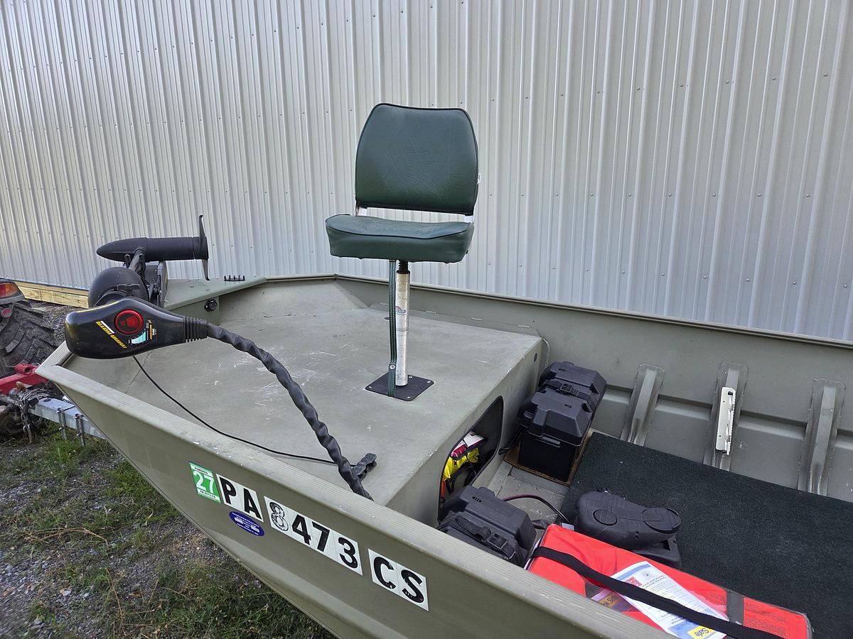 Used 2005 Bass Tracker 1754AWL