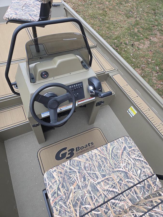 2026 G3 18CCJ Desert Brown, Sea Dek