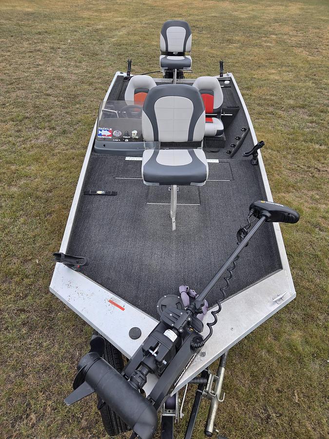 Used 2010 Triton Storm 16