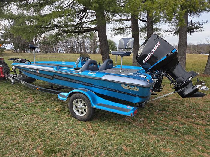 Used 2006 Bass Cat Pantera