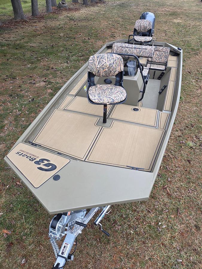 2026 G3 18CCJ Desert Brown, Sea Dek