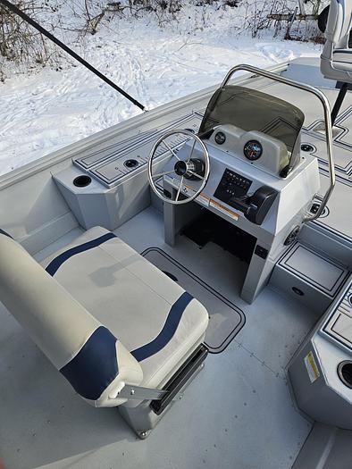 2025 G3 Family Package 20CCJ DLX Sea Dek