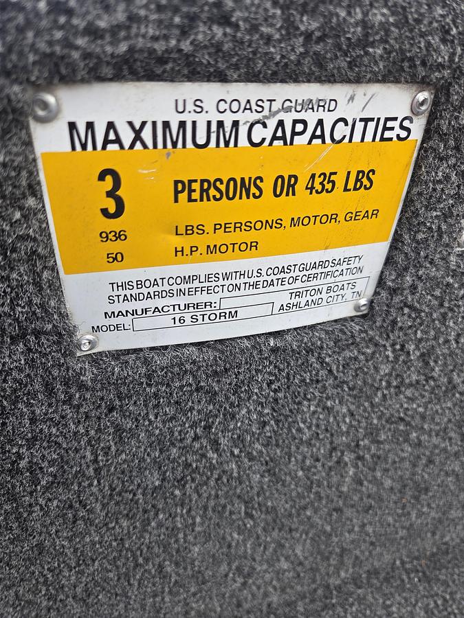 Used 2010 Triton Storm 16