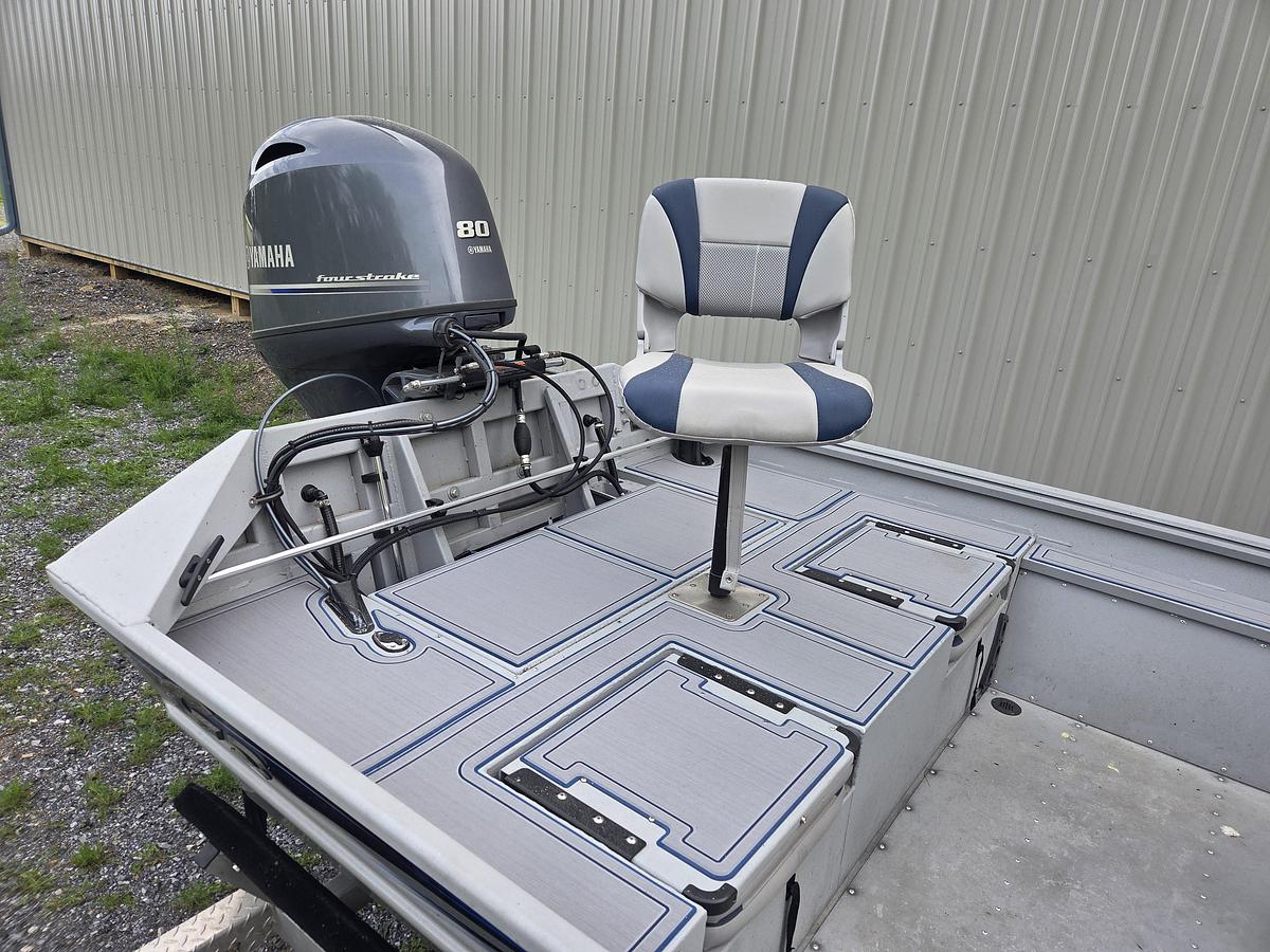 Used 2023 G3 18CCJ DLX, Sea Dek
