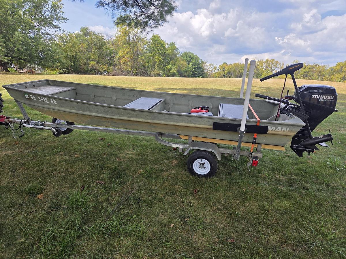 Used 1990 Grumman 1437LWT