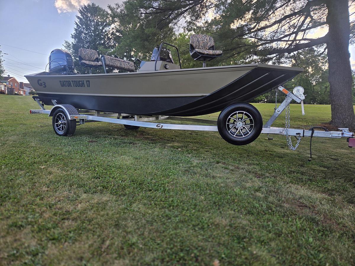 2026 G3 17CCJ with VF225 Hull Protection