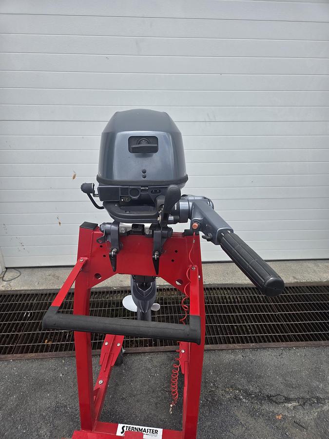 Used Yamaha F20SMHA