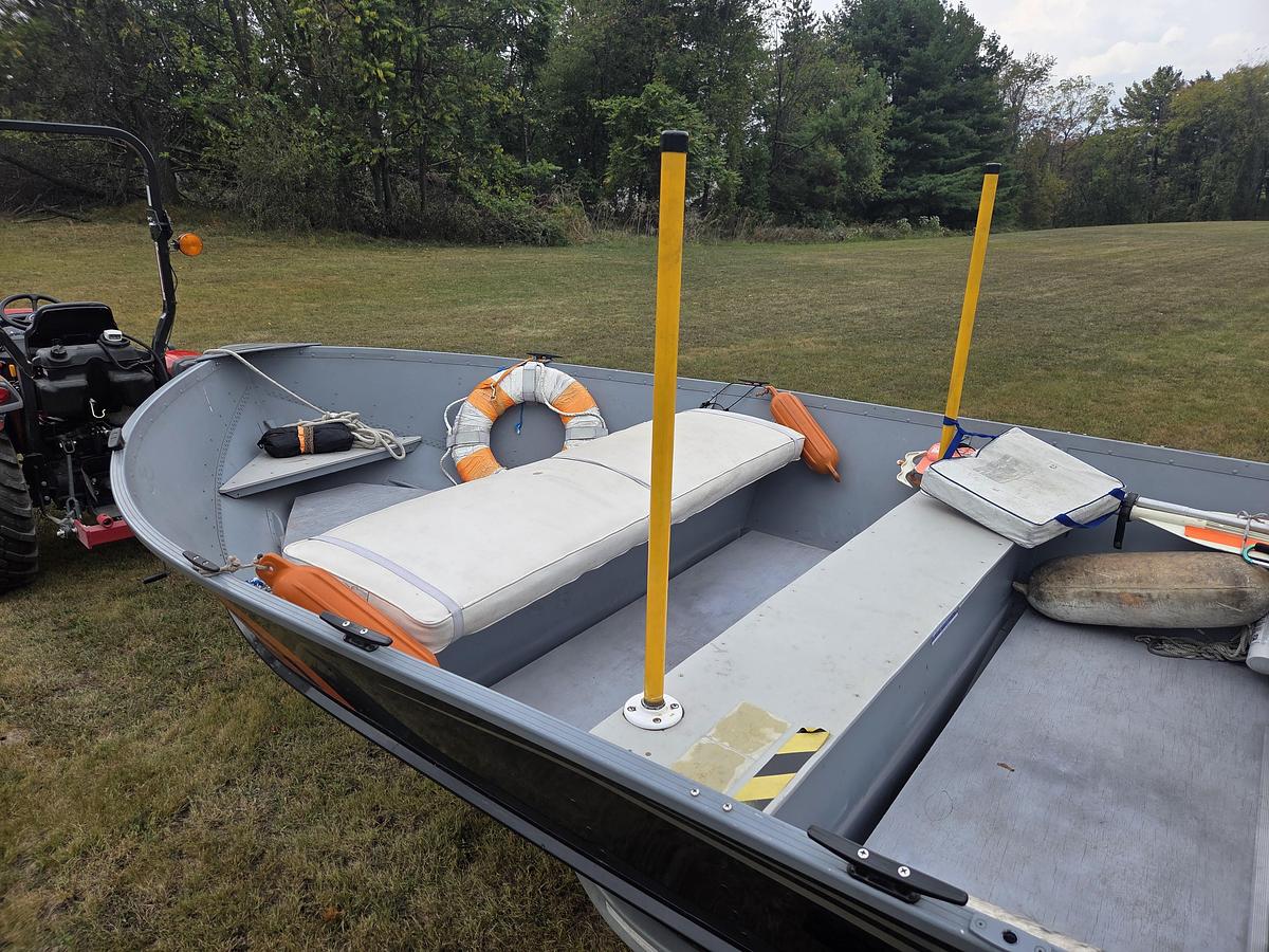 Used 2010 G3 Guide V16