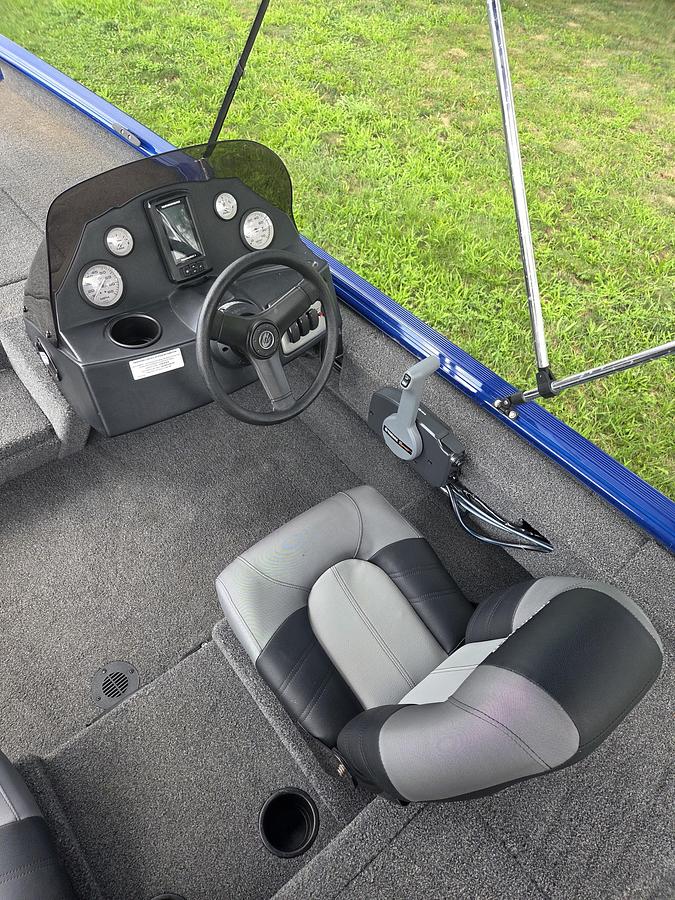 Used 2021 Crestliner 1700 Ridge