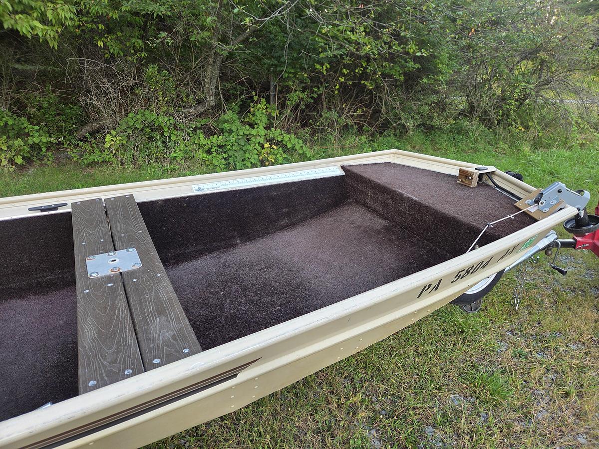 Used 1985 Grumman 1542