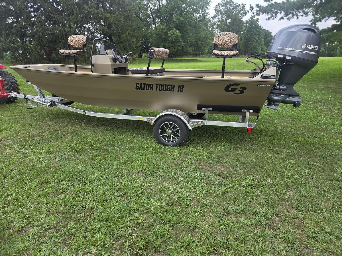 2027 G3 18CCJ Desert Brown, Sea Dek