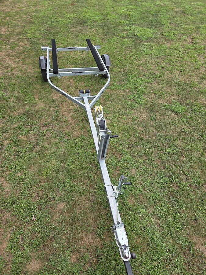 2025 Shore Land'r GB12TM Galv.