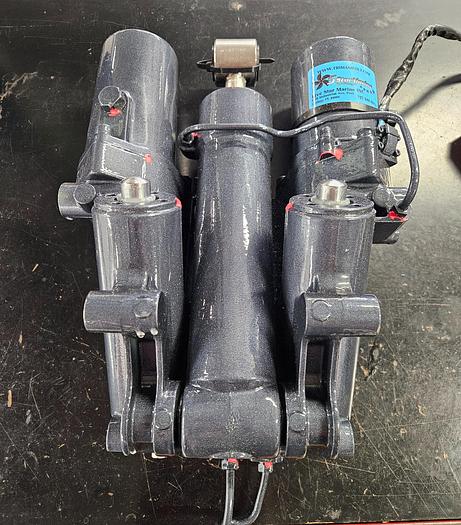 Refurbished Yamaha 69J-43800-00-4D Power Trim and Tilt Assembly