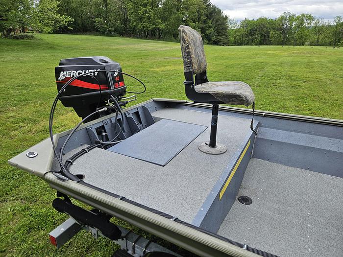 Used 2003 Crestliner C175